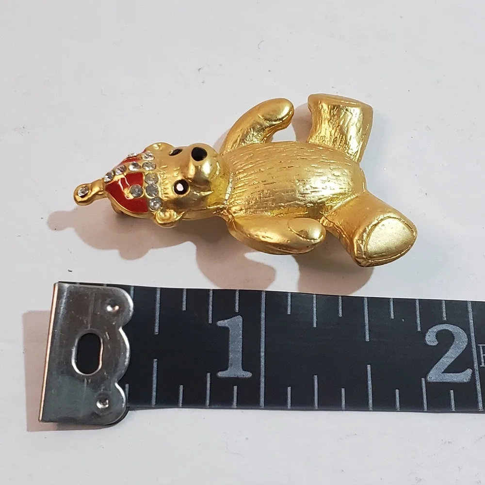 Vintage Textured Gold Tone Metal Teddy Bear w/ Rhinestone Crown Brooch Pin